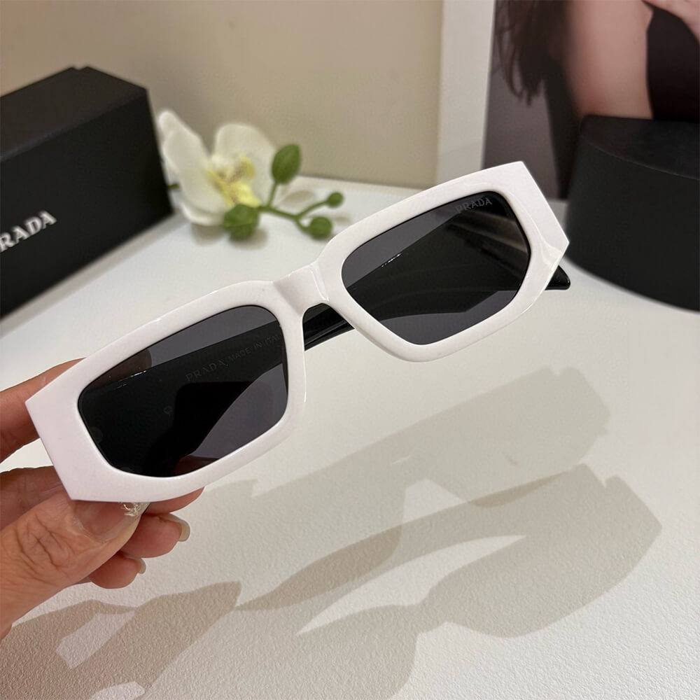 Pra*a SUNGLASSES