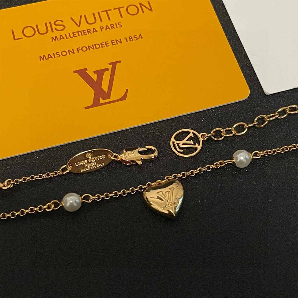 LV Pearl Necklace