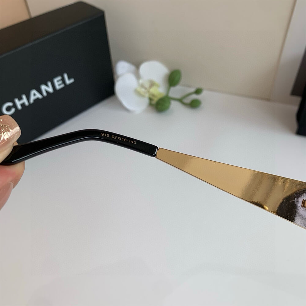 Ch**el SUNGLASSES