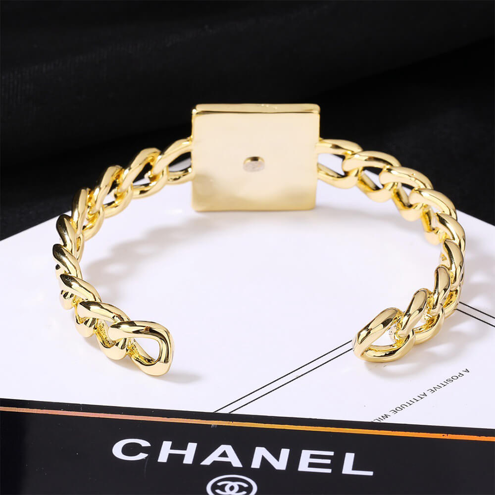 Ch**el bracelet