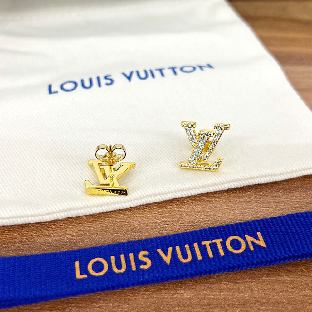 LV ICONIC L0visA EARRINGS