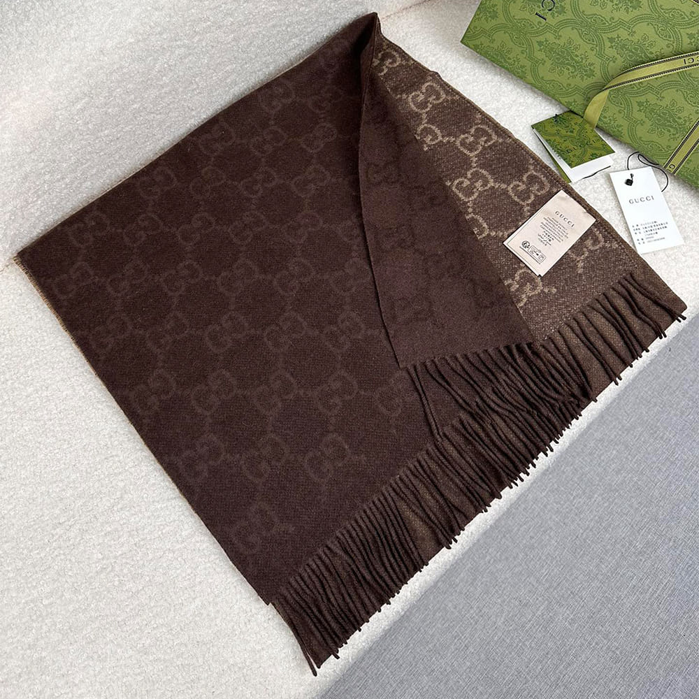 Gv*cl GG cashmere scarf
