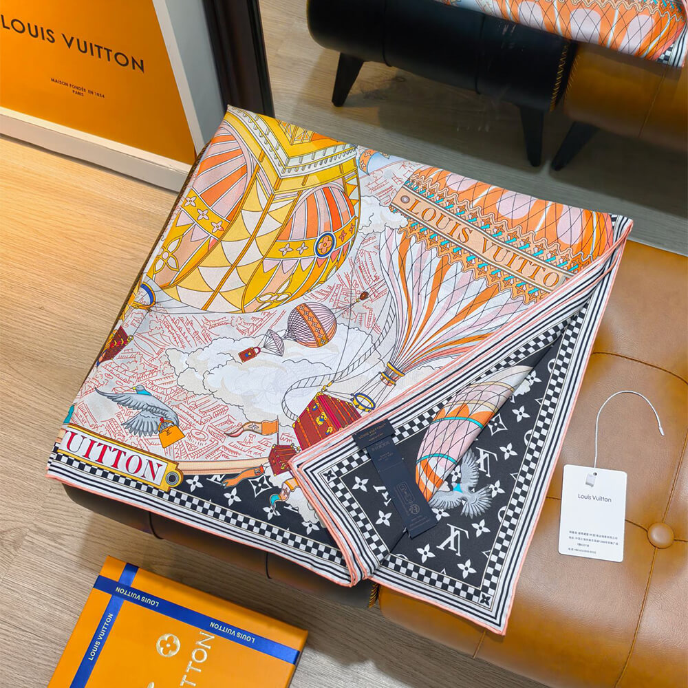 LV From The Cloud Square 90