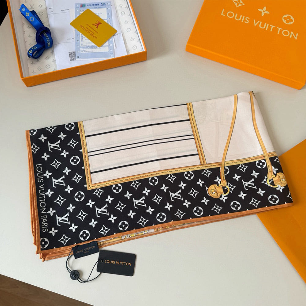 LV My Neverfull Square 90