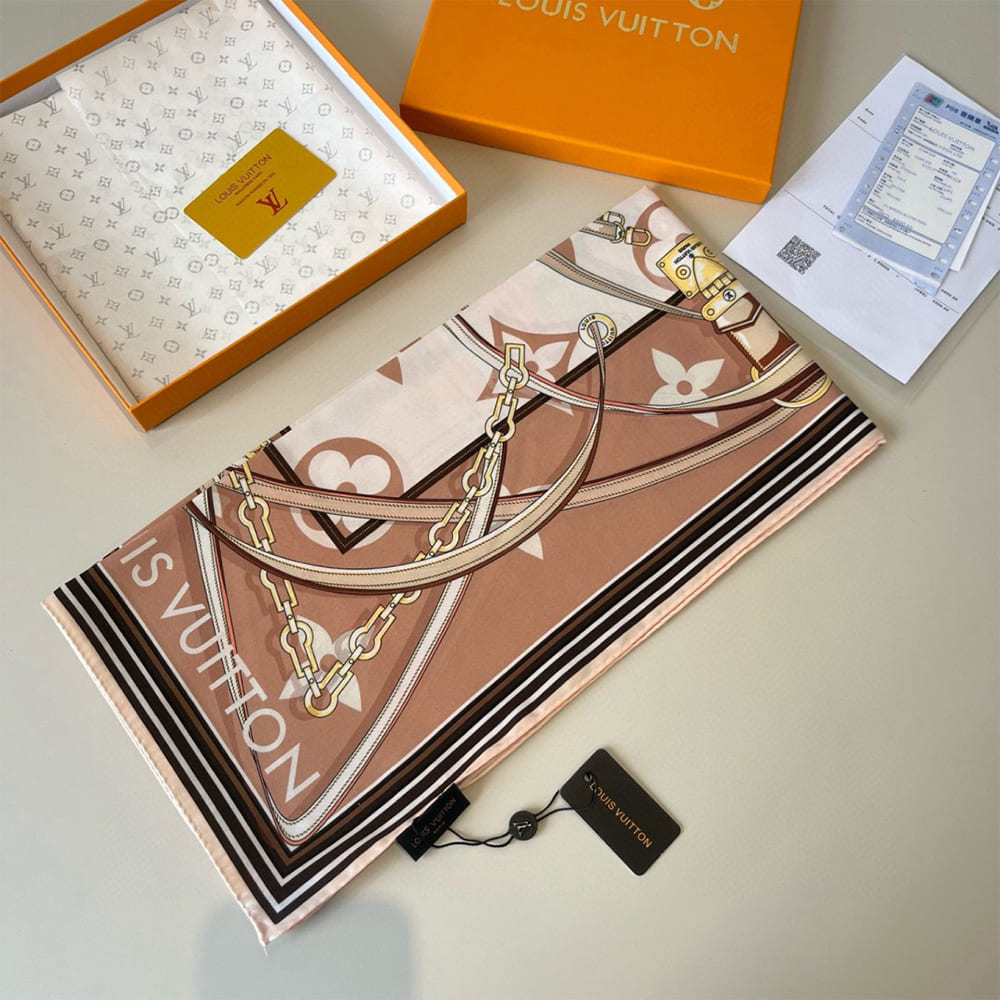 LV Ultimate Monogram Square 90
