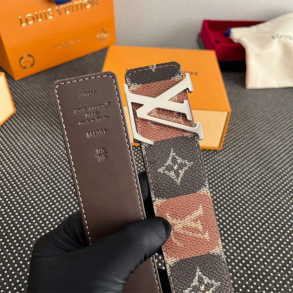 LV Initiales College Monogram Heritage 40mm Reversible Belt