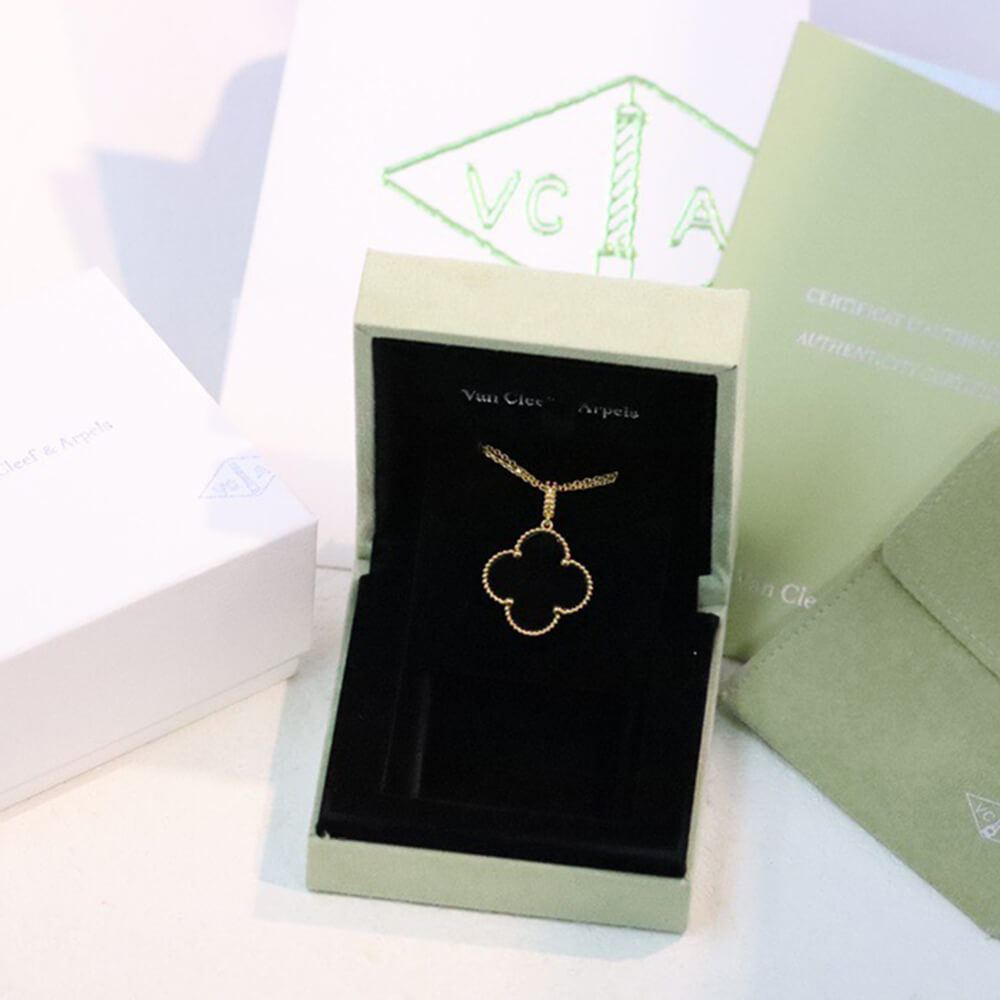 VCA necklace
