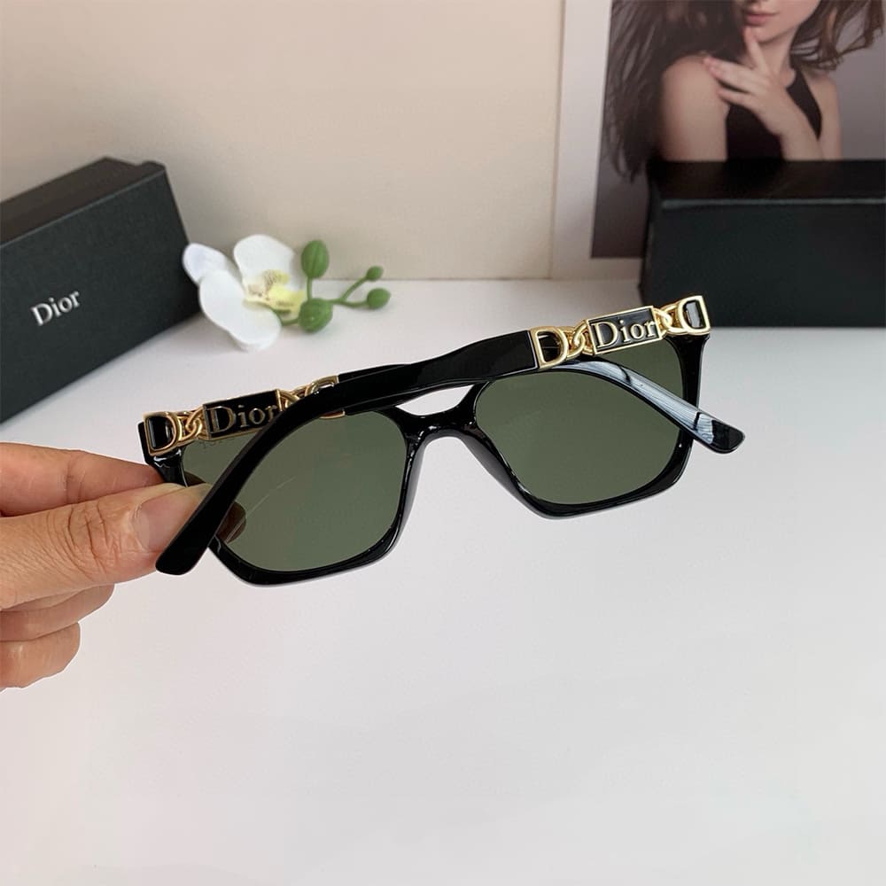 D10r SUNGLASSES