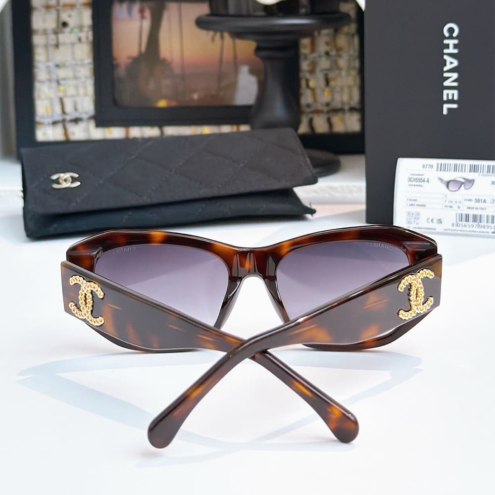 Ch**el Rectangle Sunglasses