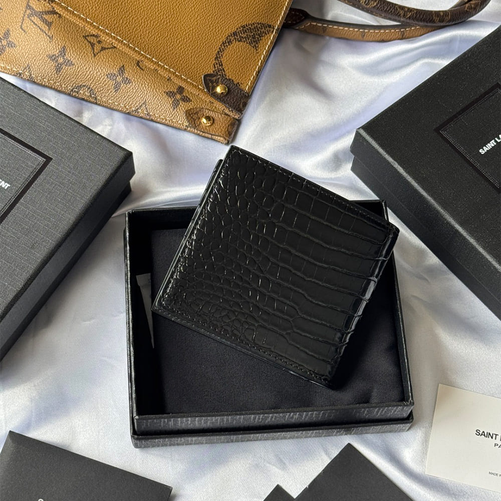 TINY CASSANDRE East/West wallet in CROCODILE-EMBOSSED matte leather(HIGH-END GRADE)