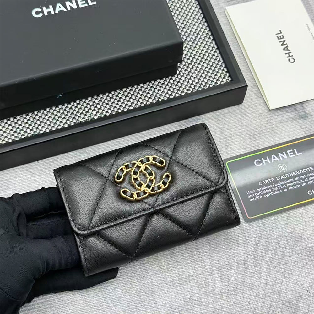 Ch**el 19 Flap Card Holder(HIGH-END GRADE)
