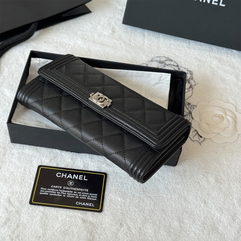 Ch**el Boy Long Wallet(HIGH-END GRADE)