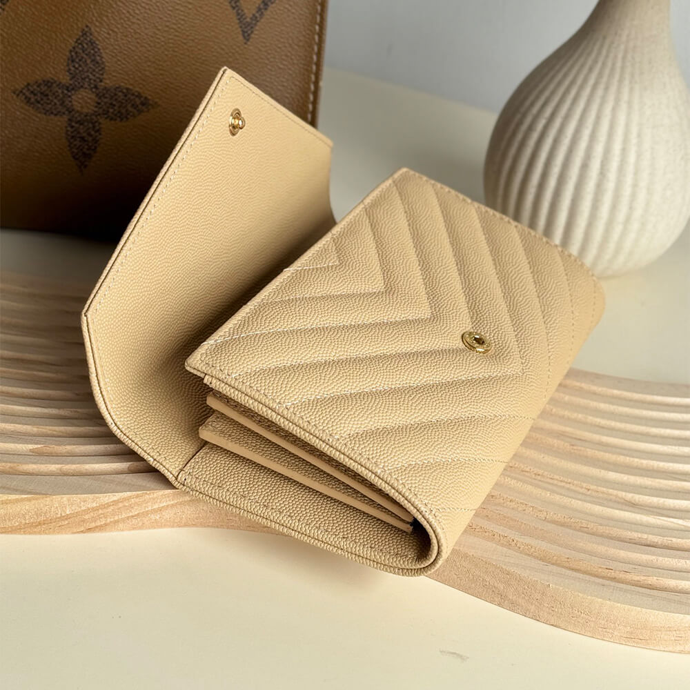 CASSANDRE MATELASS?? LARGE FLAP WALLET IN GRAIN DE POUDRE LEATHER(HIGH-END GRADE)