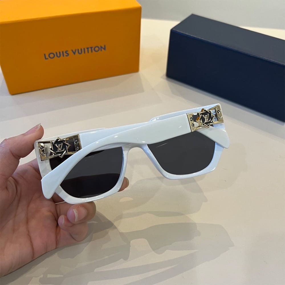 LV SUNGLASSES