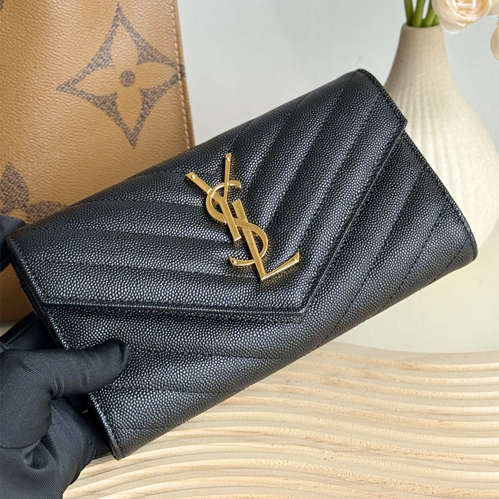CASSANDRE MATELASS?? LARGE FLAP WALLET IN GRAIN DE POUDRE LEATHER(HIGH-END GRADE)