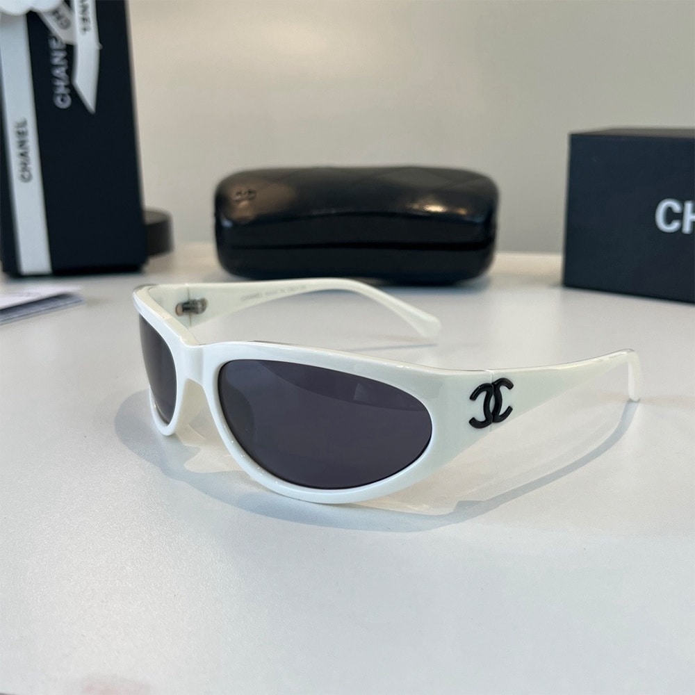 Ch**el Sunglasses