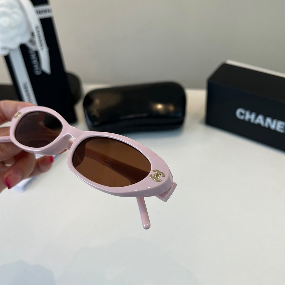Ch**el Sunglasses