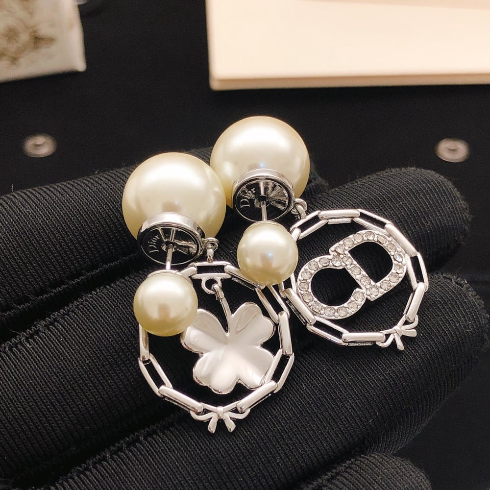 D10r Tribales Earrings