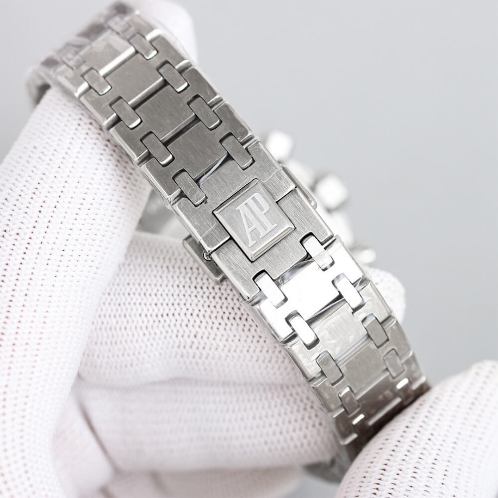 Audemars P1g*et Royal Oak 26715ST