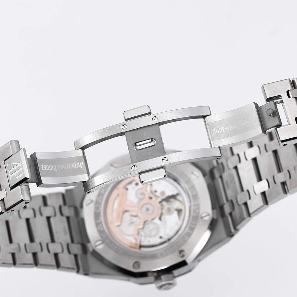 Audemars P1g*et Royal Oak 26574ST
