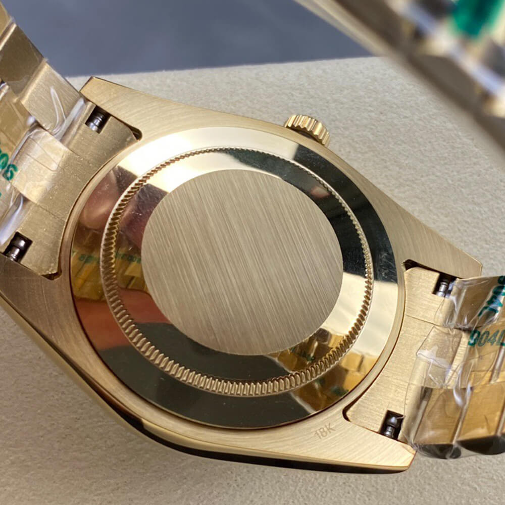 R01ex Day-Date 40