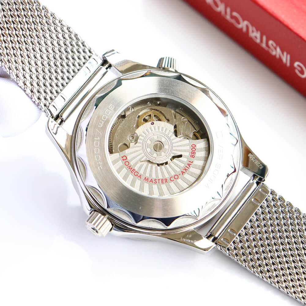 0me*ga Seamaster Diver 300M