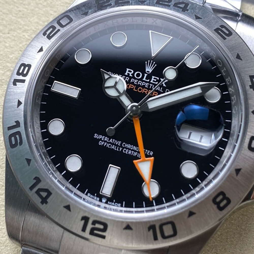 R01ex Explorer II