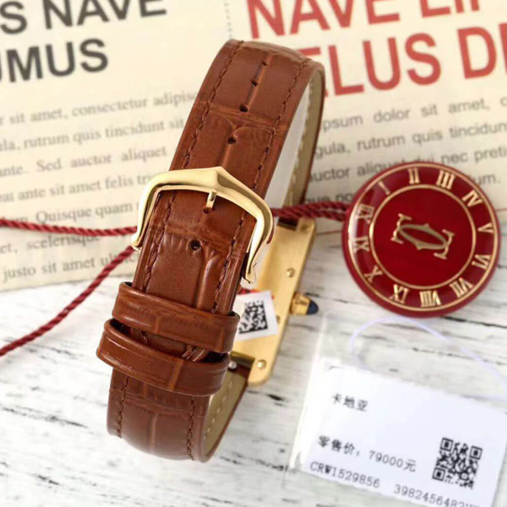 Tank Small Model L0vis Ca*t1er watch