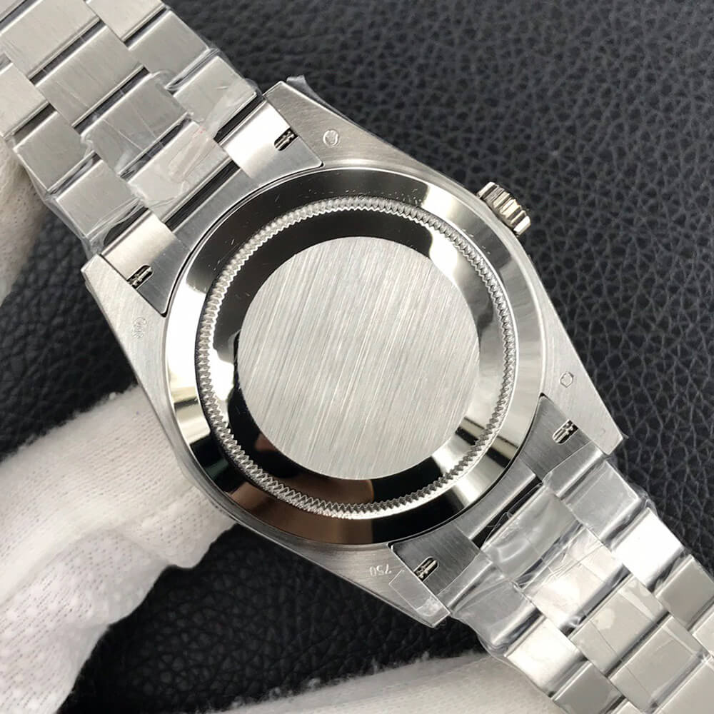 R01ex Day-Date 40