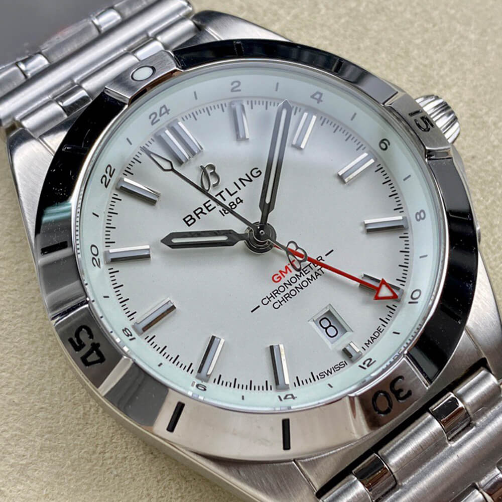 Breitling Chronomat Automatic GMT 40
