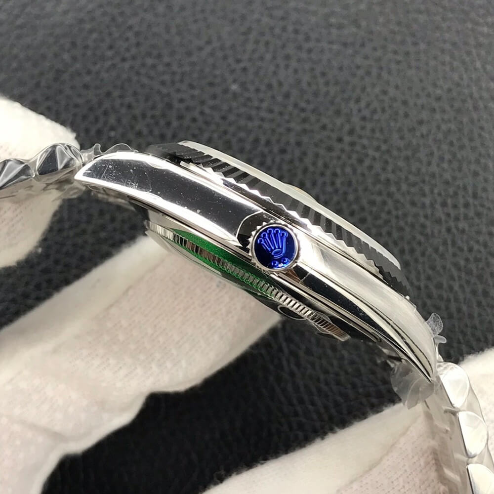 R01ex Day-Date 36