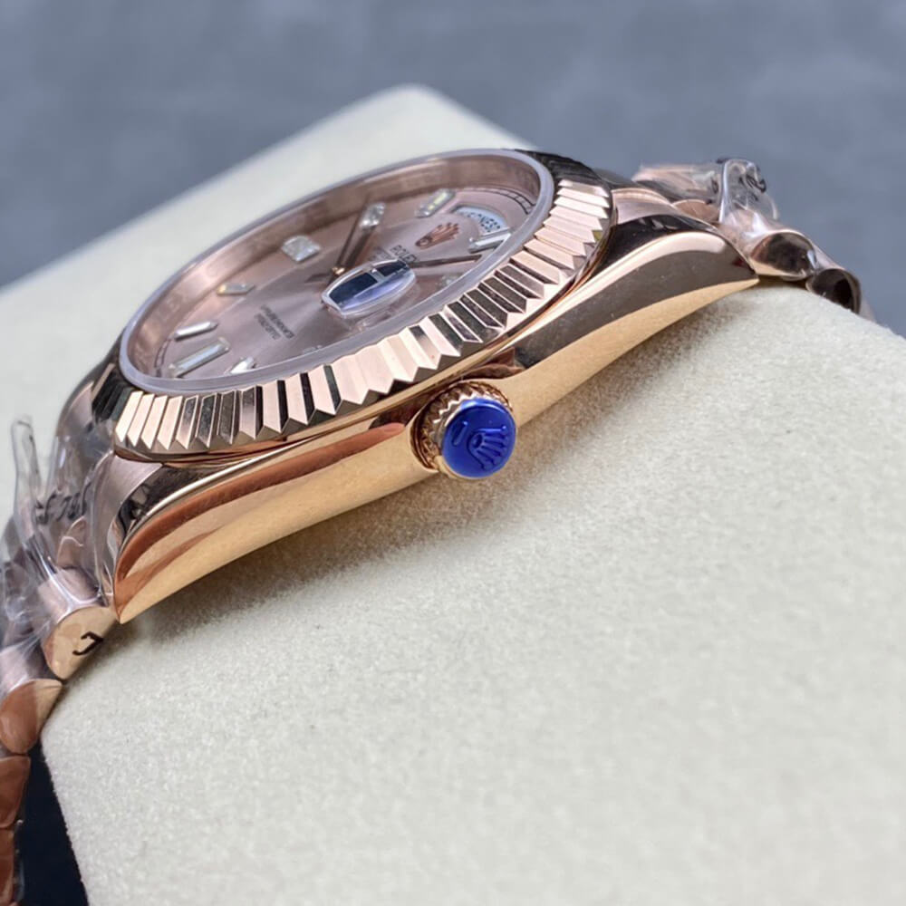R01ex Day-Date 40