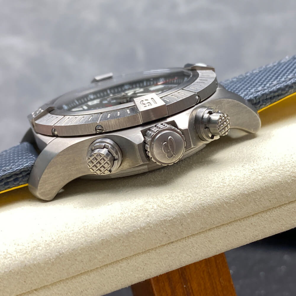 Breitling Avenger Bandit 45
