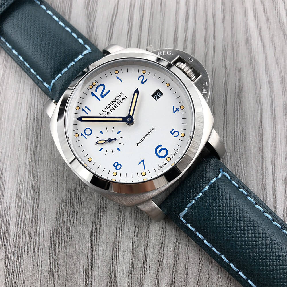 Pa*e*a1 LUMINOR 44mm
