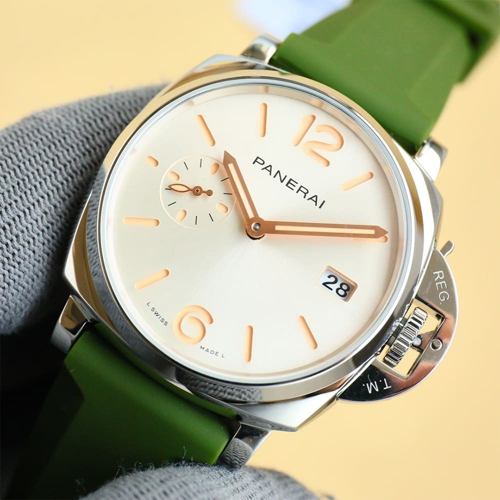 Pa*e*a1 LUMINOR Due 42mm