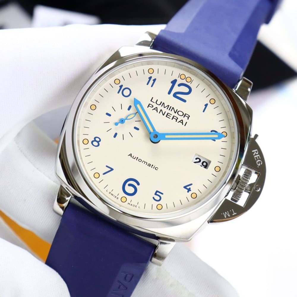 Pa*e*a1 LUMINOR Due 42mm