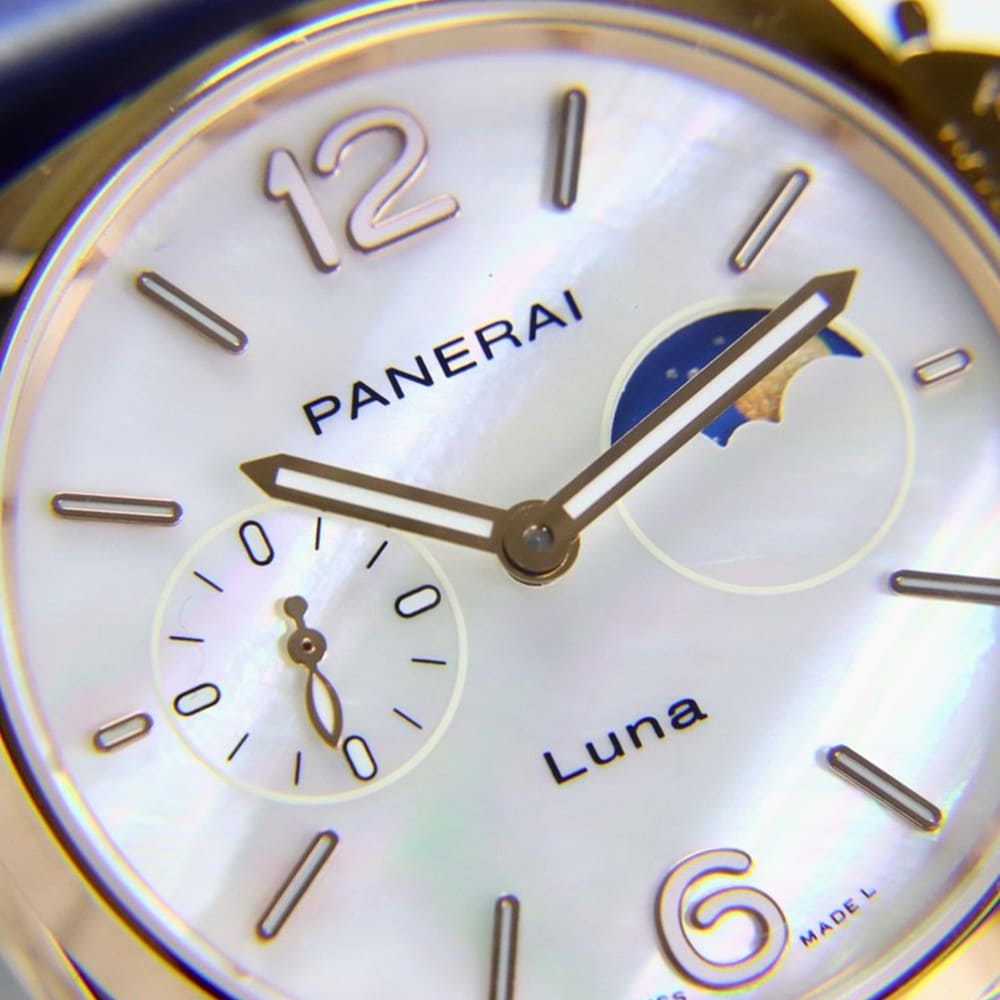 Pa*e*a1 LUMINOR Due 42mm