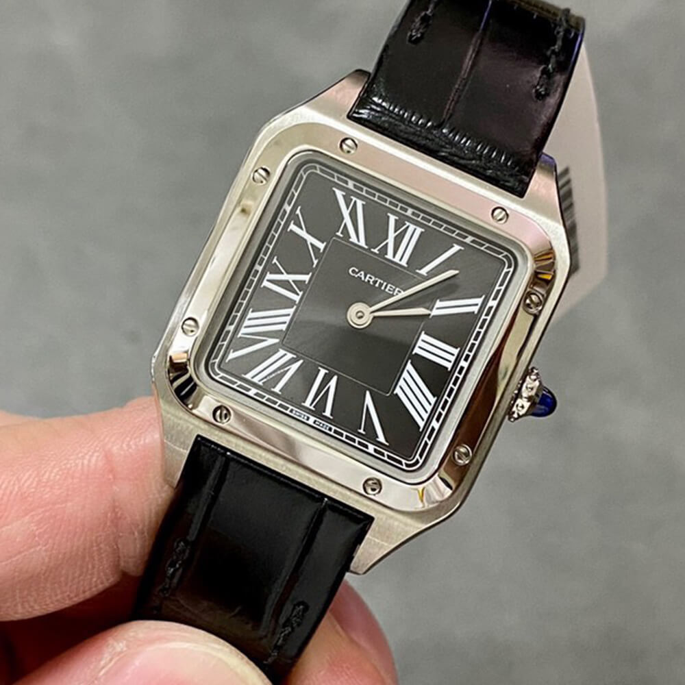 Ca*t1er Small Santos-Dumont watch