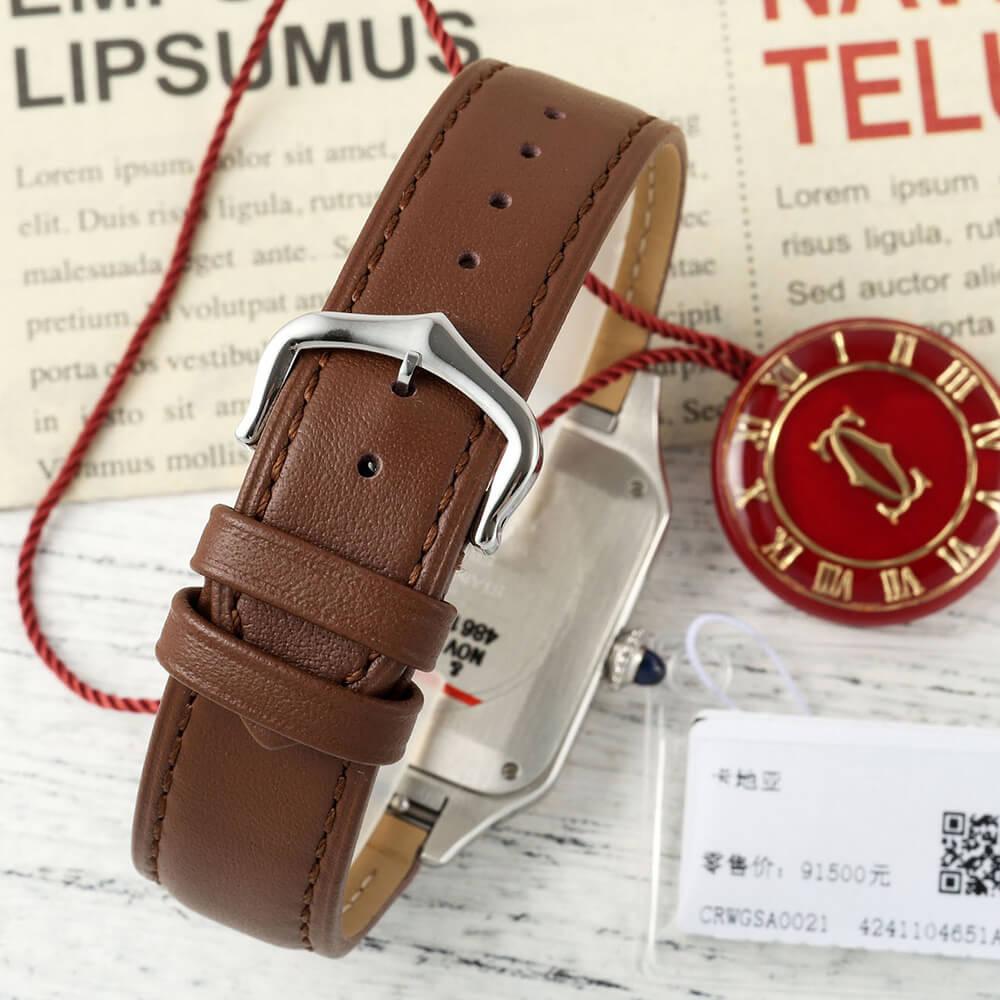 Ca*t1er Small Santos-Dumont watch