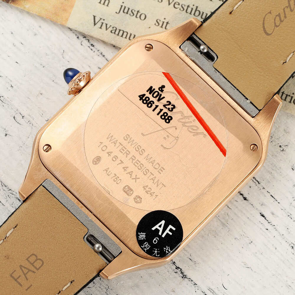 Ca*t1er Small Santos-Dumont watch
