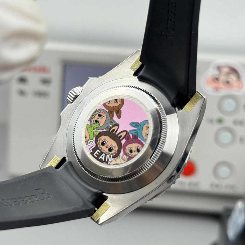 R01ex Submariner Labubu