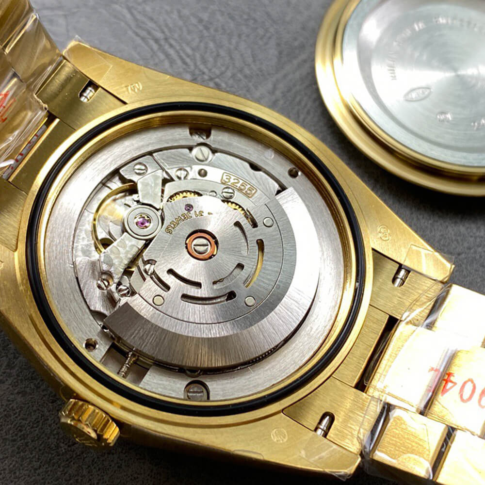 R01ex Day-Date 40