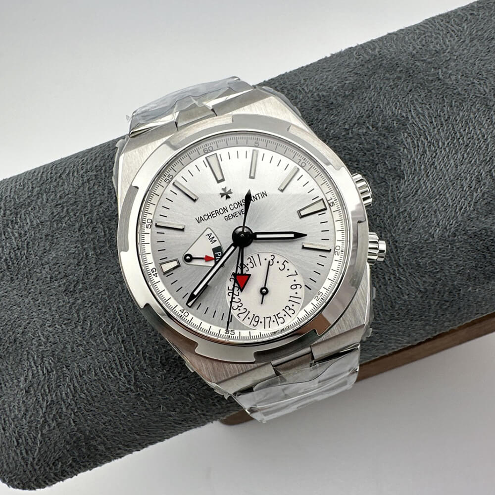 Vacheron C0nstan1n Overseas dual time