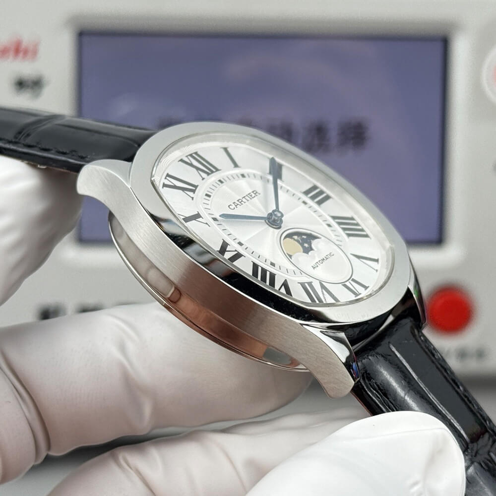 Drive de Ca*t1er Moon Phases watch