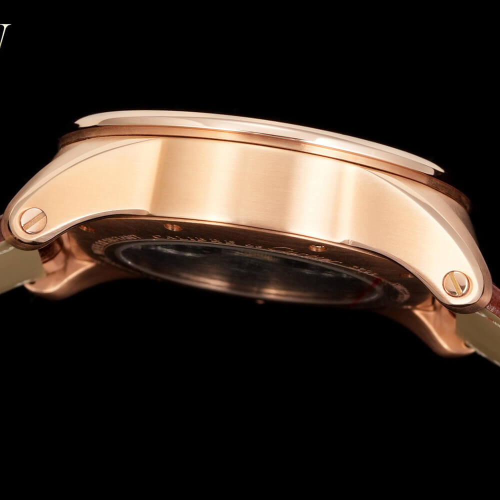 Calibre de Ca*t1er Chronograph