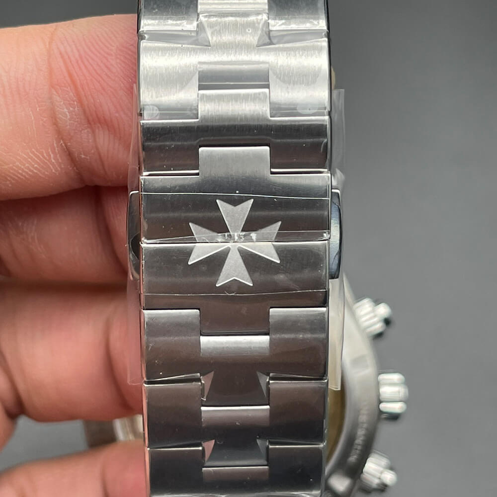 Vacheron C0nstan1n Overseas Chronograph