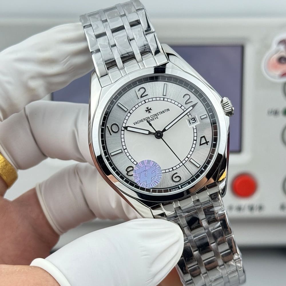Vacheron C0nstan1n Fiftysix Self-winding