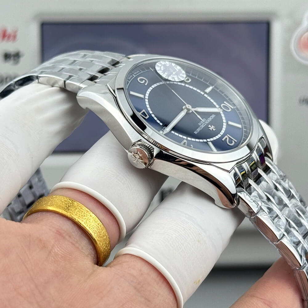 Vacheron C0nstan1n Fiftysix Self-winding