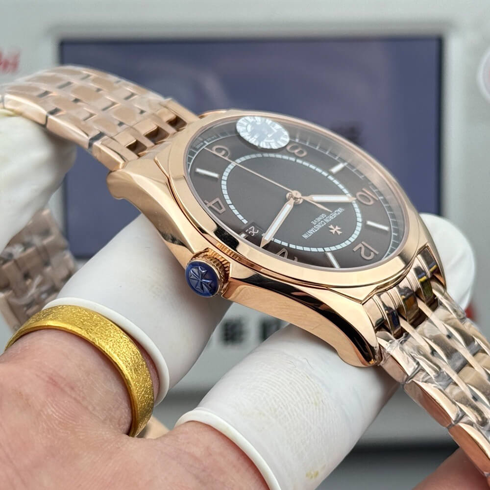 Vacheron C0nstan1n Fiftysix Self-winding