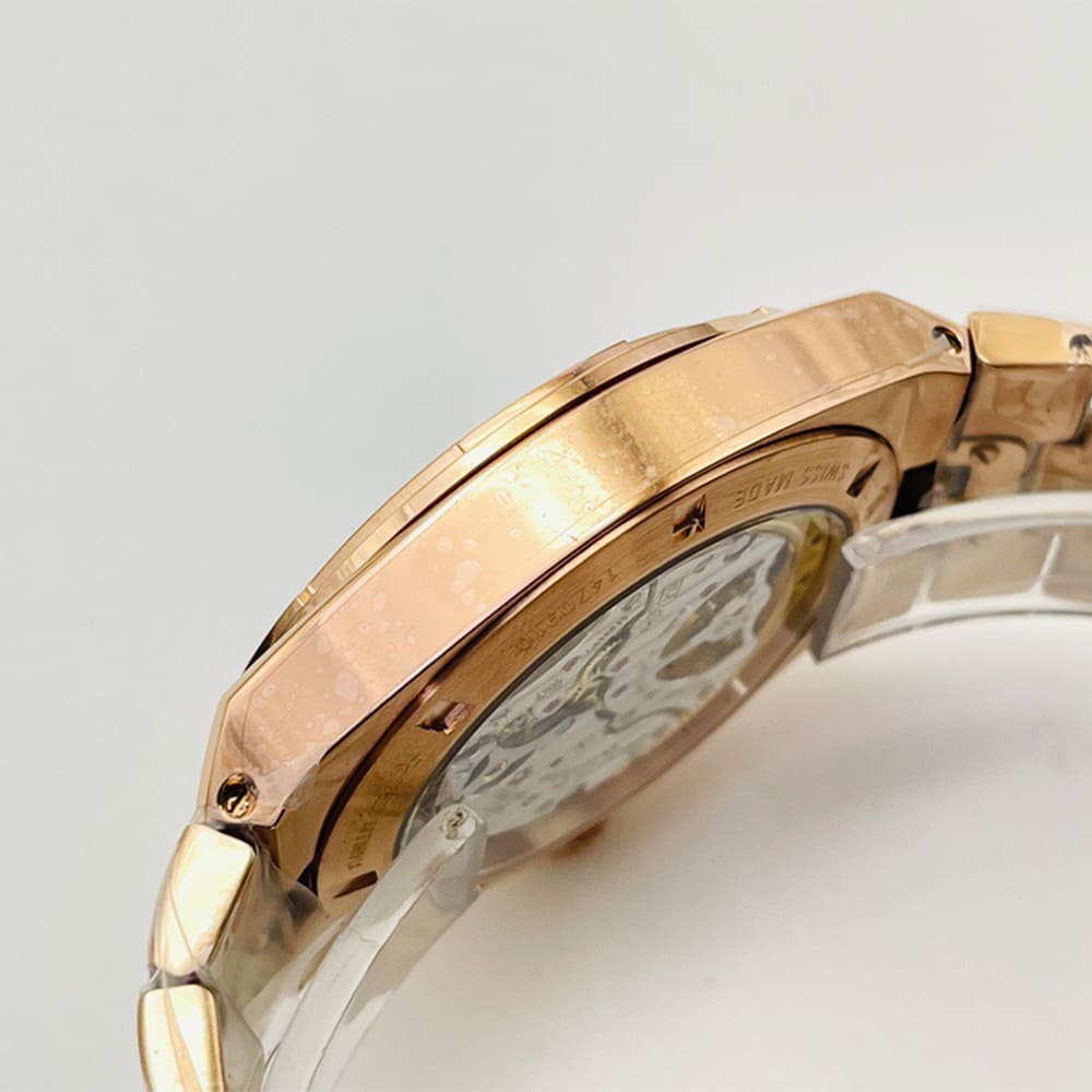Vacheron C0nstan1n Overseas Tourbillonn